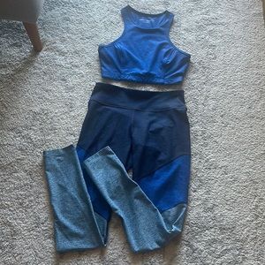 Outdoor Voices 2-piece set